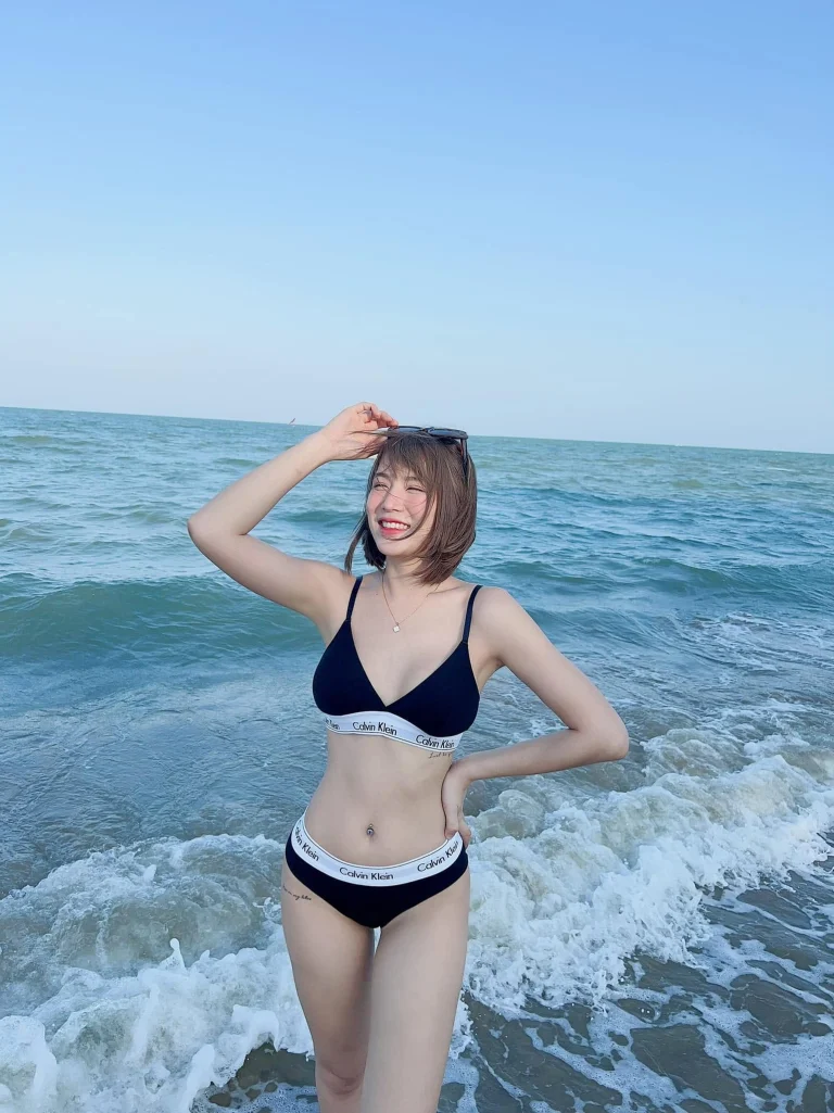 🤭🖤🐠🏖️