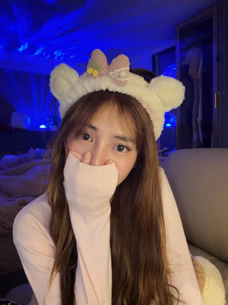 นอนได้แล้วว พรุ่งนี้วันอังคารสีจมปู💕🤏🏻 รูปที่ 3