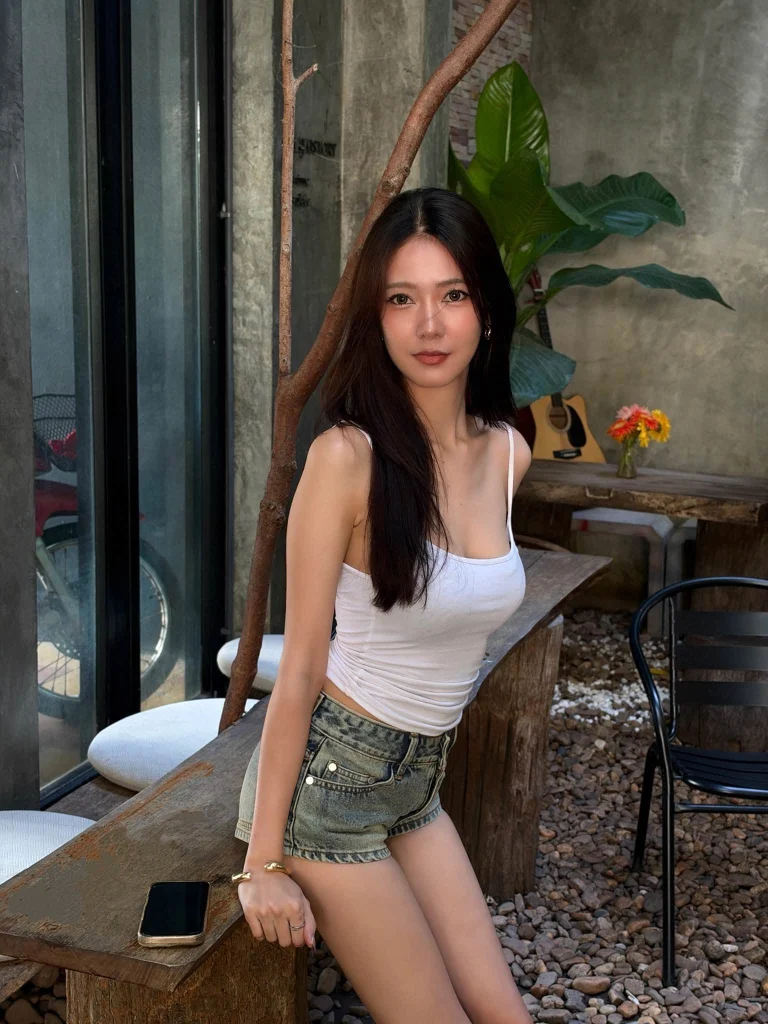 ยิ้มของเธอ คือเหตุที่ทำให้ใจสั่น 🥴🦦 รูปที่ 4